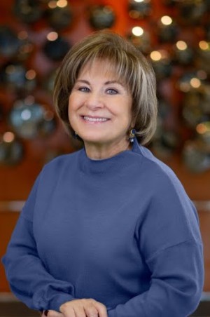 Nazan Kirdar, Recognized by BestAgents.us as a 2024 Top Agent