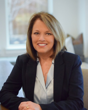 Claudia Prince, Recognized by BestAgents.us as a 2024 Top Agent