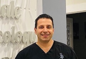 Ahmed Akl, MD, FACOG, FPMRS, a Urogynecologist with Scottsdale Urogynecology