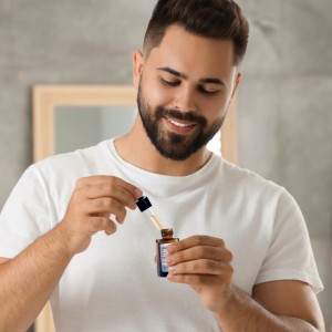 Médicii Laboratories’ Alcohol-Free Topical Minoxidil 5% Solves the Problem of Hair Thinning