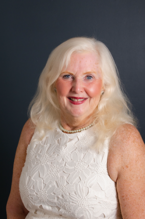 Johnnie Luken, Recognized by BestAgents.us as a 2024 Top Agent