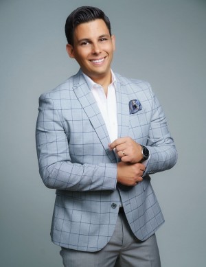 Raúl Domínguez, pionero en la televisión y la tecnología digital.