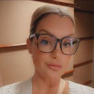 Stacie Williams, Recognized by BestAgents.us as a 2024 Top Agent