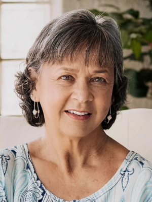 Denise Fiedler, Recognized by BestAgents.us as a 2024 Top Agent 