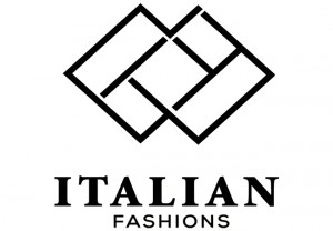 Yellow gold chains and necklaces