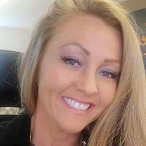 Corena Mohammed, Recognized by BestAgents.us as a 2024 Top Agent 