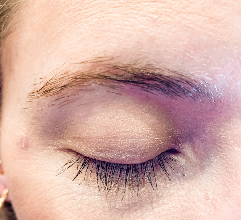 What Can Your Brows Tell You About Your Health? - IssueWire