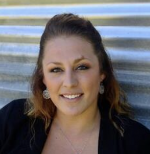 Lyndsay Bradley, Recognized by BestAgents.us as a 2024 Top Agent