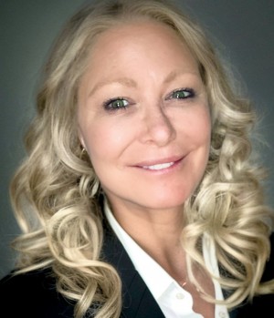 Rose Calderone, Recognized by BestAgents.us as a 2024 Top Agent