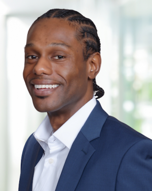 Tevario Farris, Recognized by BestAgents.us as a 2024 Top Agent