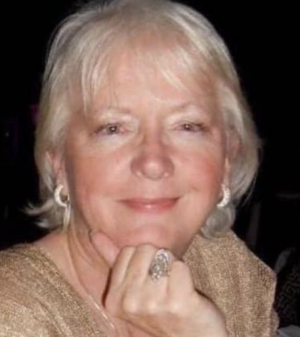 Kate Castle, DRE# 01135296, Recognized by BestAgents.us as a 2024 Top Agent