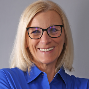 Linda Swanson, Recognized by BestAgents.us as a 2024 Top Agent