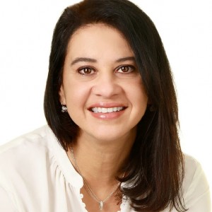 Fabiola Desire, Recognized by BestAgents.us as a 2024 Top Agent