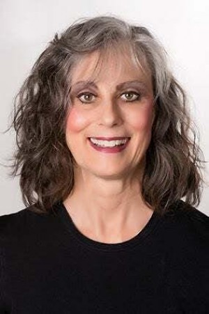 Anita Fichman, Recognized by BestAgents.us as a 2024 Top Agent  