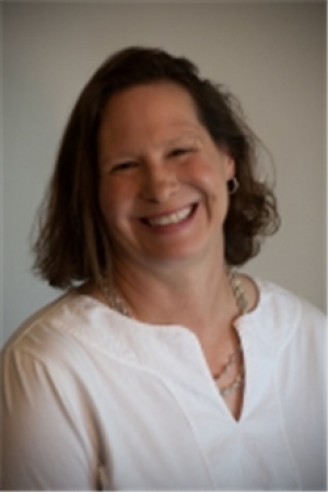 Anissa Lightner, Recognized by BestAgents.us as a 2024 Top Agent