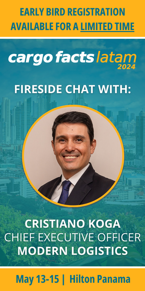 Boeing 737 800 in Viracopos Airport Campinas