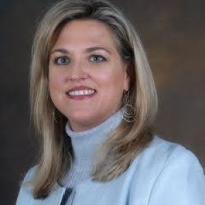 Lori Martin, Recognized by BestAgents.us as a 2024 Top Agent