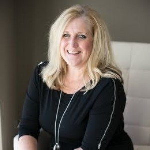 Pamela Wilson, Recognized by BestAgents.us as a 2024 Top Agent