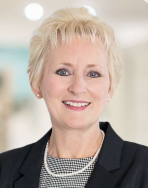 Mitzi Birdsong, Recognized by BestAgents.us as a 2024 Top Agent