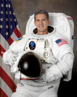 Moon Pioneers Mission’s Astronaut Advisor Michael Good, former NASA astronaut.