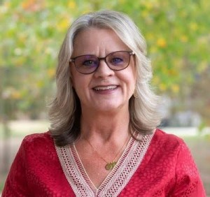 Amy Lynn Patterson, Recognized by BestAgents.us as a 2024 Top Agent