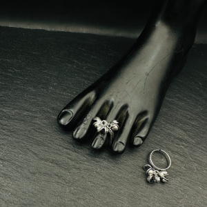 german silver toe rings
