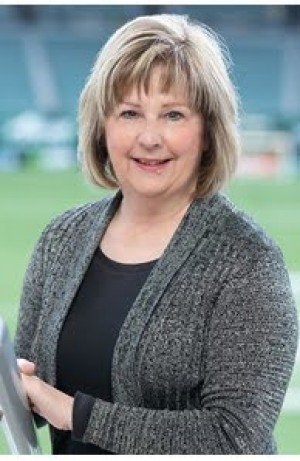 Linda Cohn, Recognized by BestAgents.us as a 2024 Top Agent