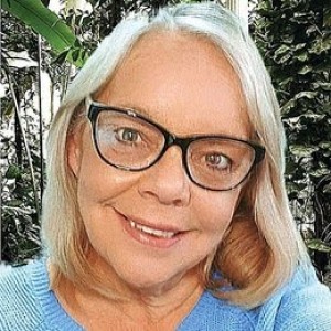 Lisa Radke, Recognized by BestAgents.us as a 2024 Top Agent