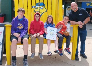 Justin Widener with his four kids