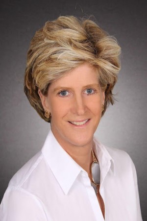 Leslie McElwreath, Recognized by BestAgents.us as a 2024 Top Agent