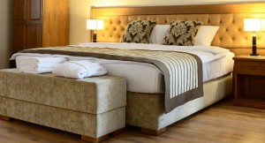 Sleep Cheap More California King Set