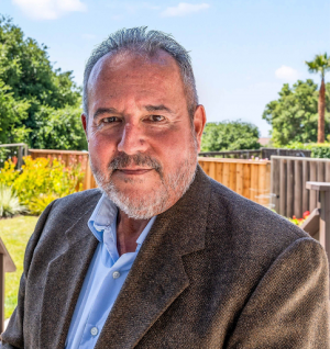 Bert Aranda, Recognized by BestAgents.us as a 2024 Top Agent