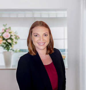 Ashley Seraydar, Recognized by BestAgents.us as a 2024 Top Agent