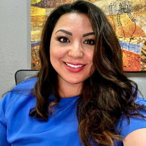 Jennifer Reyes, Recognized by BestAgents.us as a 2024 Top Agent
