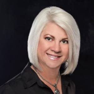 Rosannie Quinones, Recognized by BestAgents.us as a 2024 Top Agent