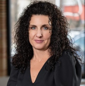 Shannon Krasnowiecki, Recognized by BestAgents.us as a 2024 Top Agent