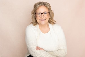 Amy Bolan, Recognized by BestAgents.us as a 2024 Top Agent