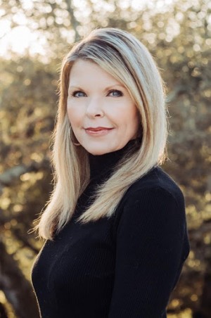 Tangela Bailey, Recognized by BestAgents.us as a 2024 Top Agent