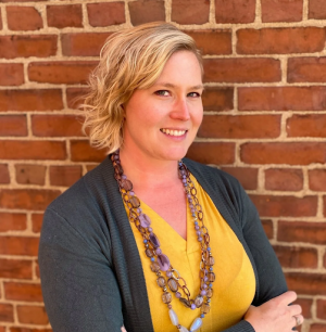 Crystal Bullerwell, Recognized by BestAgents.us as a 2024 Top Agent