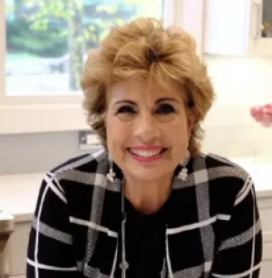 Anne Weber, Recognized by BestAgents.us as a 2024 Top Agent