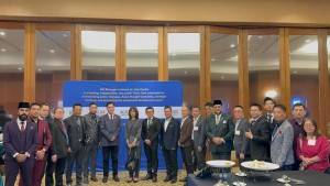 Group Photo with Deputy Governor of Bank Negara Malaysia. Jessica Chew
