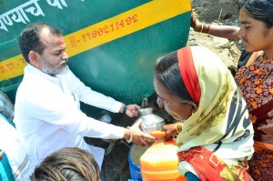 Water Distribution by Sanjay Pandey in rural area 