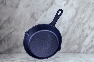 Cast Iron Pan Marble Bakcground 4x6 lr