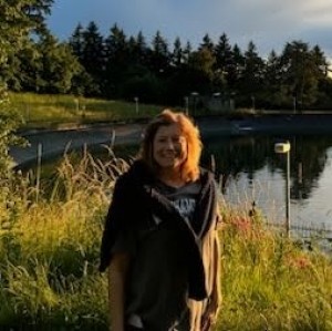 Kathryn Ellen Palomino, MD, Renowned Pediatric Orthopedic Surgeon at Swedish Pediatric Specialty in Seattle