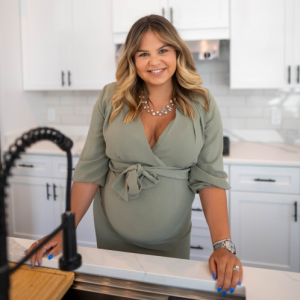 Bianca Slattery, Recognized by BestAgents.us as a 2024 Top Agent