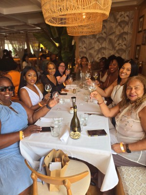 ART & SOUL: HAMPTONS’ WOWs Festival Goers with Stellar Line-Up of Artists, Culinary Tasting, and Sipping Experience