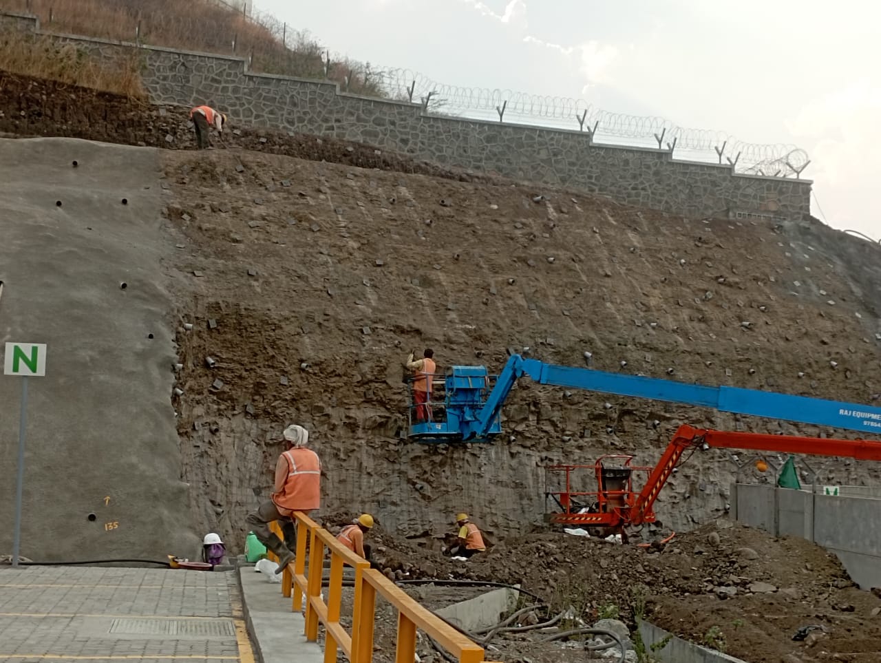 Guniting Engineering work in Pune Guniting Engineering work in Pune