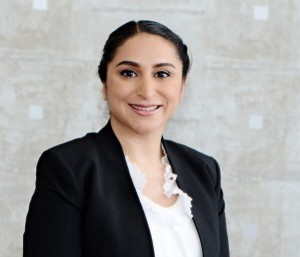 Manisha Suri, DDS, Dentist with Smiles On Wellwood