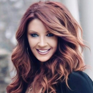 Erin Van Horn, Recognized by BestAgents.us as a 2024 Top Agent