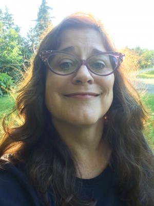 Lisa E. Goldman, MD, MSW independent, bilingual, board-certified psychiatrist and psychotherapist with Whole Human Psychiatry PLLC.